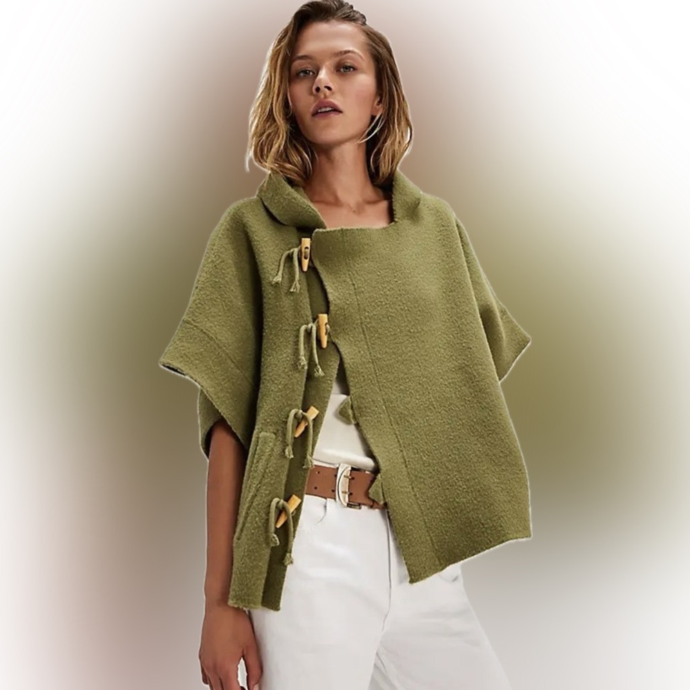 NWT* Free People Olive Toggle Poncho